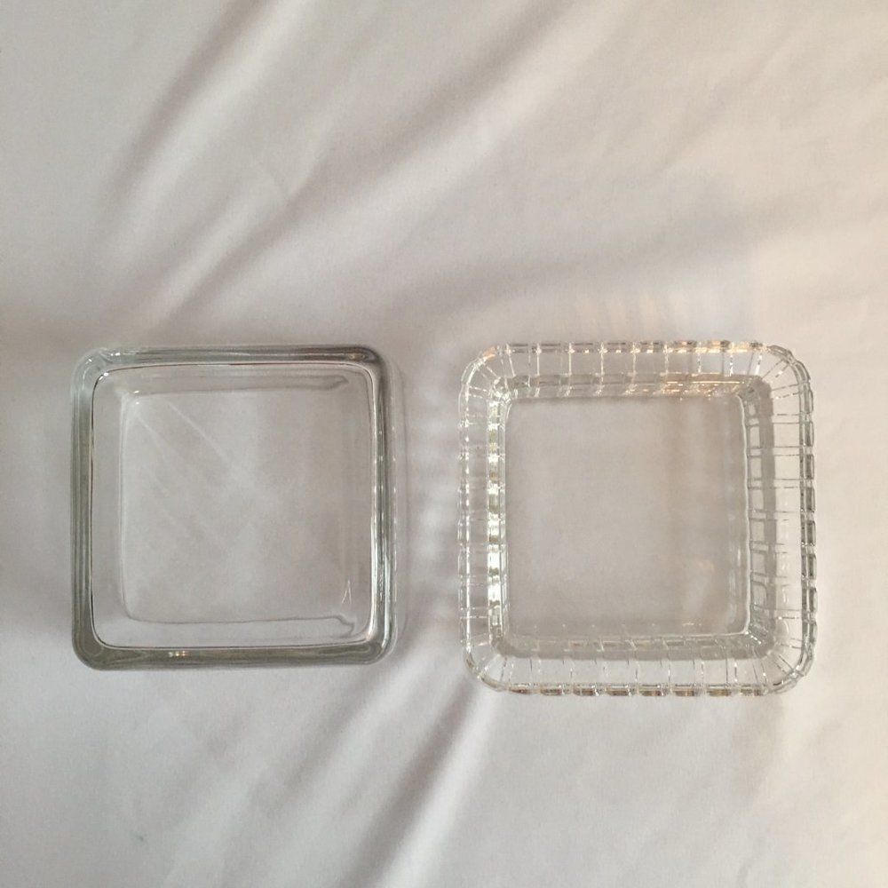 Glass square  candy dish - Picture 5 of 5